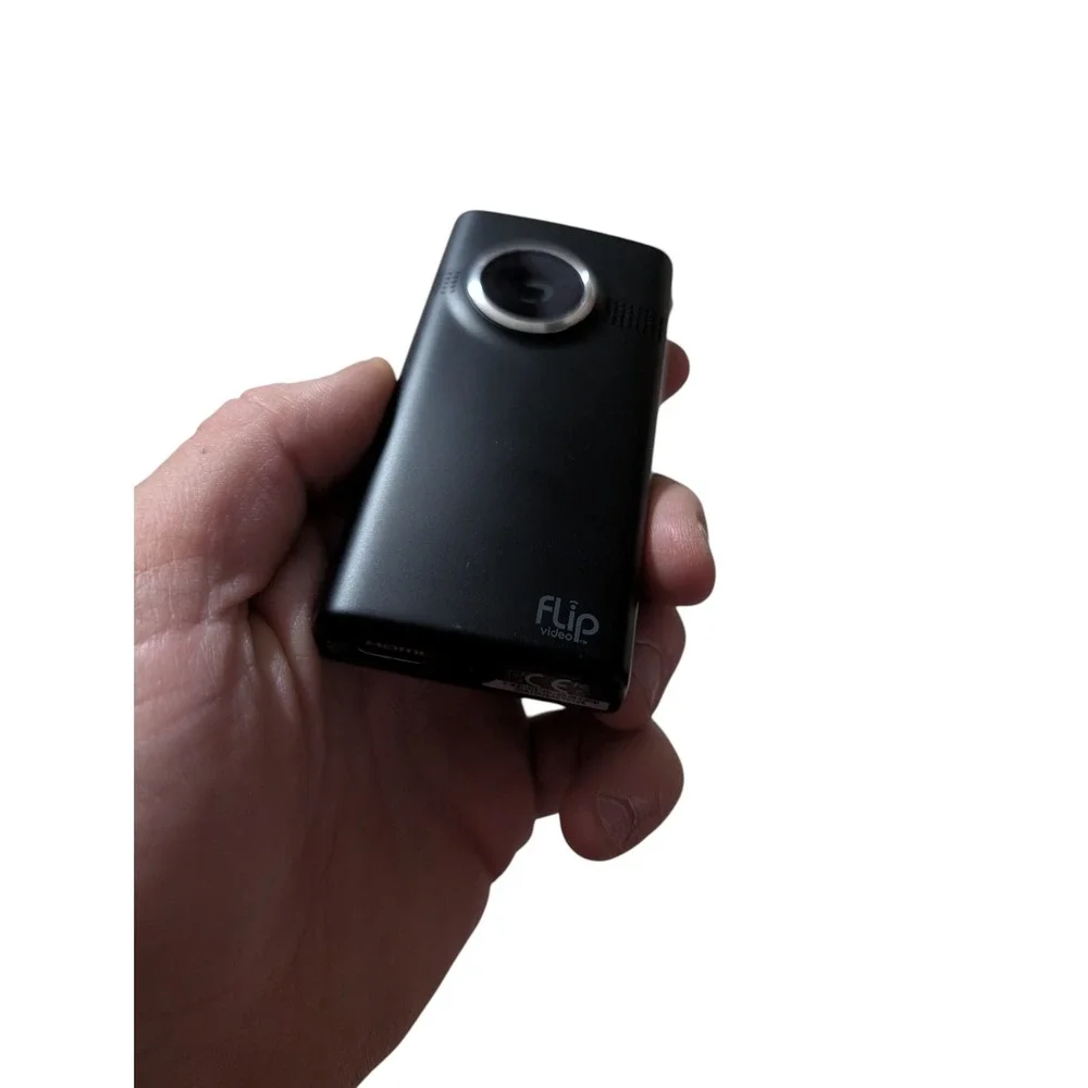 Cisco Flip Video MinoHD Black Digital Camcorder Model M2120 Parts Repair Box